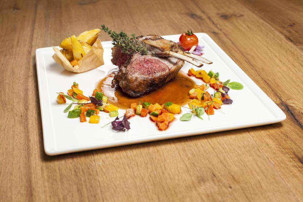 Dorfhotel Beludei Santa Cristina Val Gardena Eksteriør bilde
